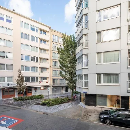 Cosy In With Private Terrace Apartment Ostende