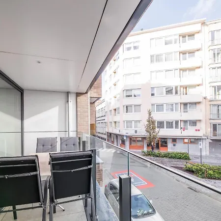 アパート Cosy In With Private Terrace *