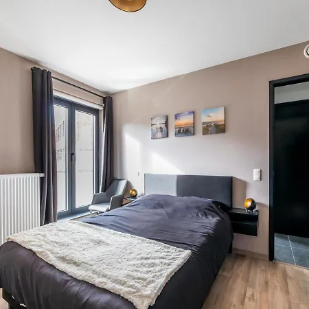 Cosy In With Private Terrace Ostend